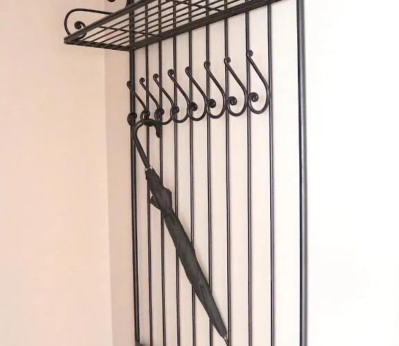 Novinea Ostrow Tumski * Poznan