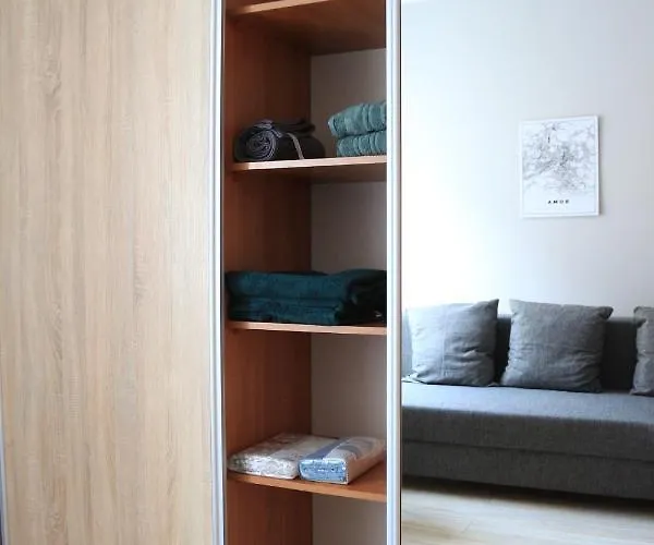 Novinea Ostrow Tumski Habitación en casa particular