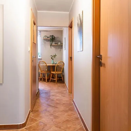 Novinea Ostrow Tumski Homestay